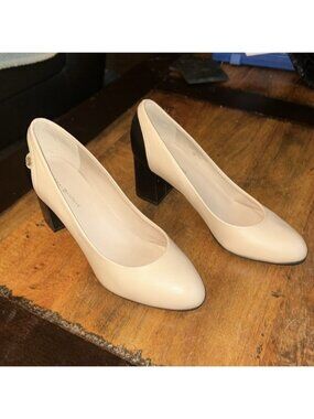 Tommy Hilfiger leather block heel shoes. EUC size 10